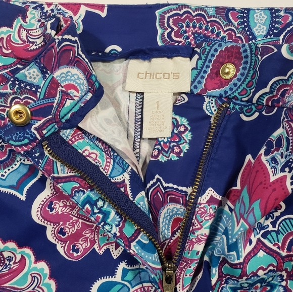 Chicos Luxe Floral Paisley Print Utility Cropped Pants Sz 1 US 8 Medium Stretchy - Picture 11 of 16